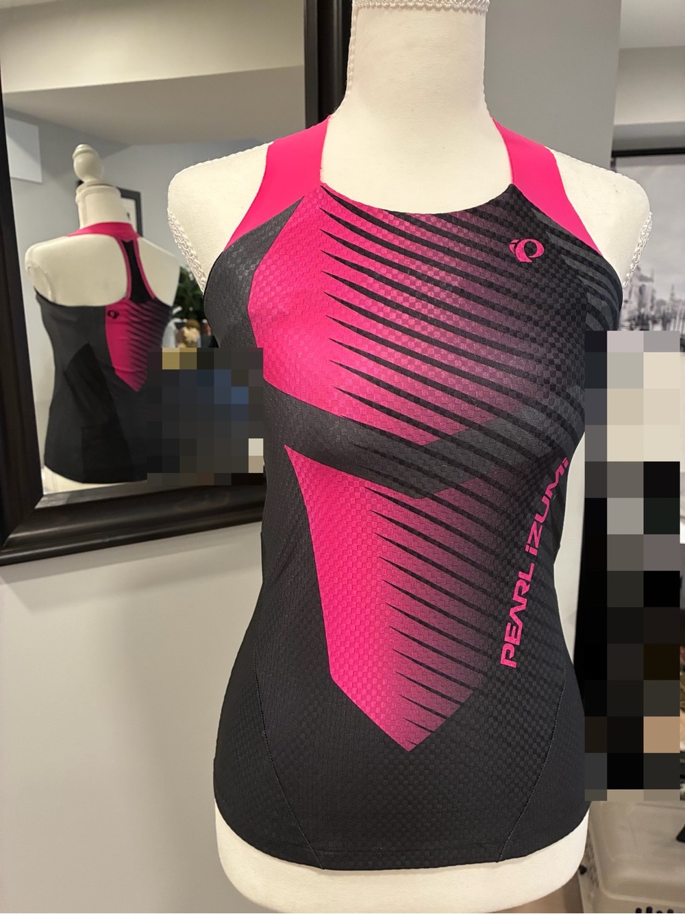 Pearl Izumi Women's Black and Hot Pink Athletic Tri Tank